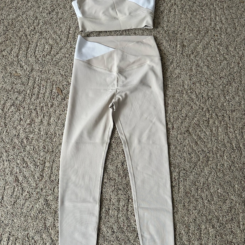 Elegant Beige and White Women's Activewear Set